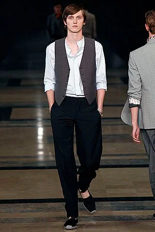 Look 3
